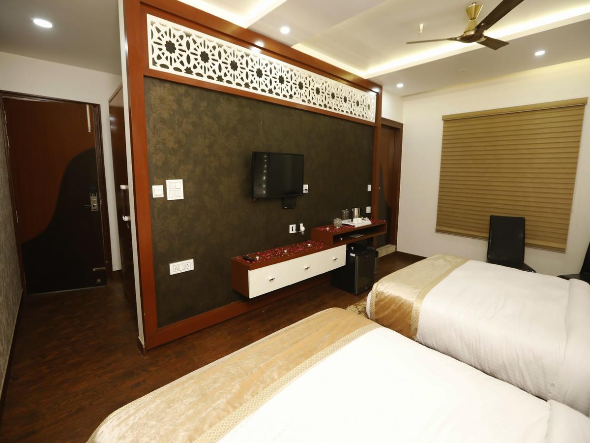 Hotel Mgm Residency Delhi  Exterior photo